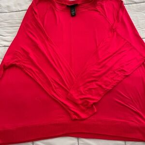 Dolman sleeve pull on top